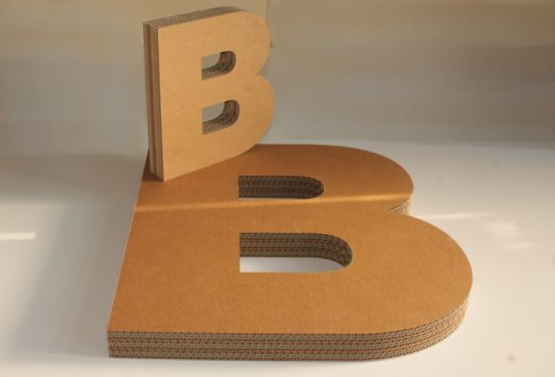 B3D-Studio: 3D Buchstaben, Buchstaben aus Wellpappe, Pappbuchstaben, Pappebuchstaben, Kartonbuchstaben